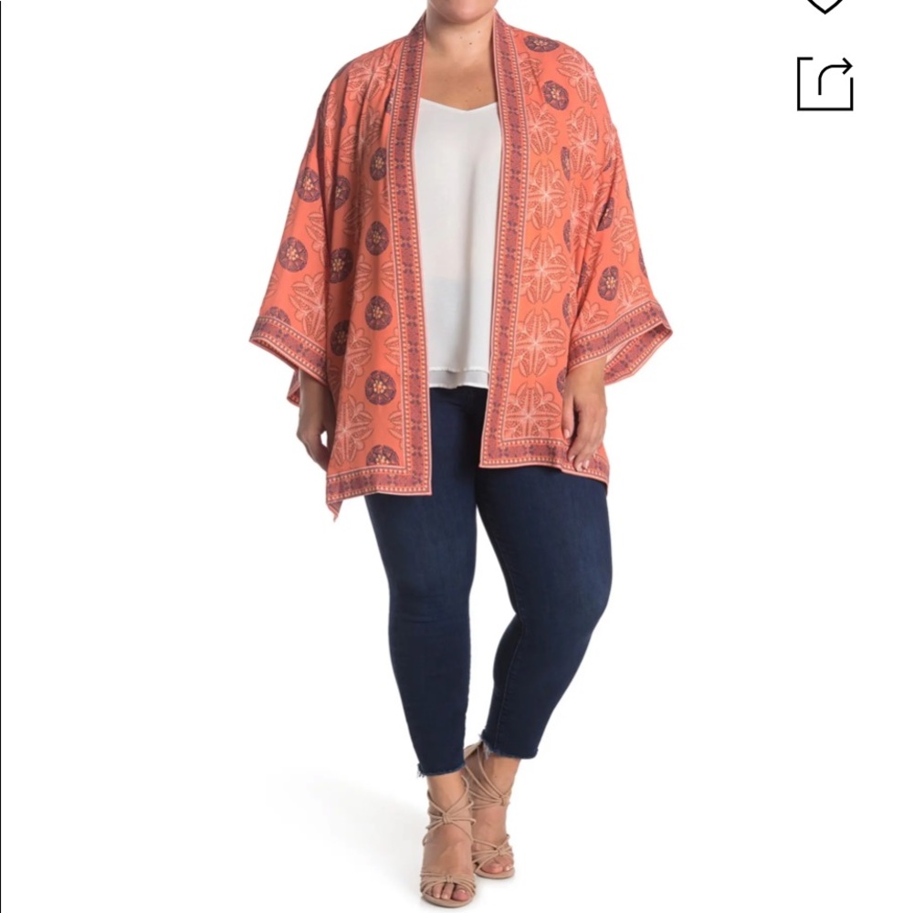 NWOT Printed Open Front Kimono In Gngmdspn 1x peachy color with navy accents